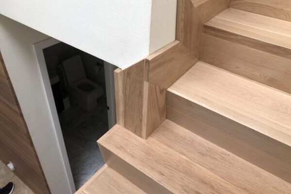 Custom hardwood stairs hardwood installation and finishing LUKS Construction Seattle, Bellevue, Redmond, Kirkland, Issaquah, Sammamish, Redmond & Mercer IslandBoca Raton Palm Beach Fort Lauderdale FL