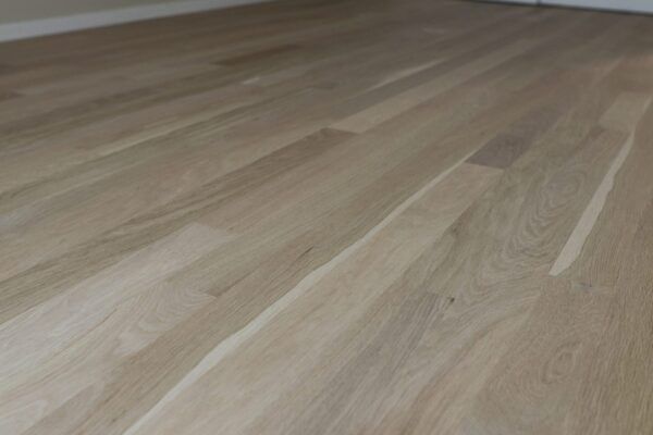 white oak hardwood installation LUKS Construction Seattle, Bellevue, Redmond, Kirkland, Issaquah, Sammamish, Redmond & Mercer Island